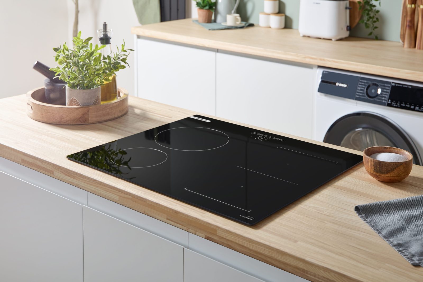 Bosch 60cm Series 4 Frameless CombiZone Induction Hob 13A supply PWP611BB5B – Black