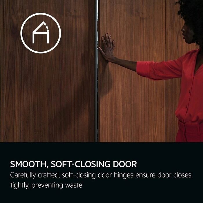 AEG 177cm Series 9000 Integrated In Column Larder Fridge NSK9Z181EC