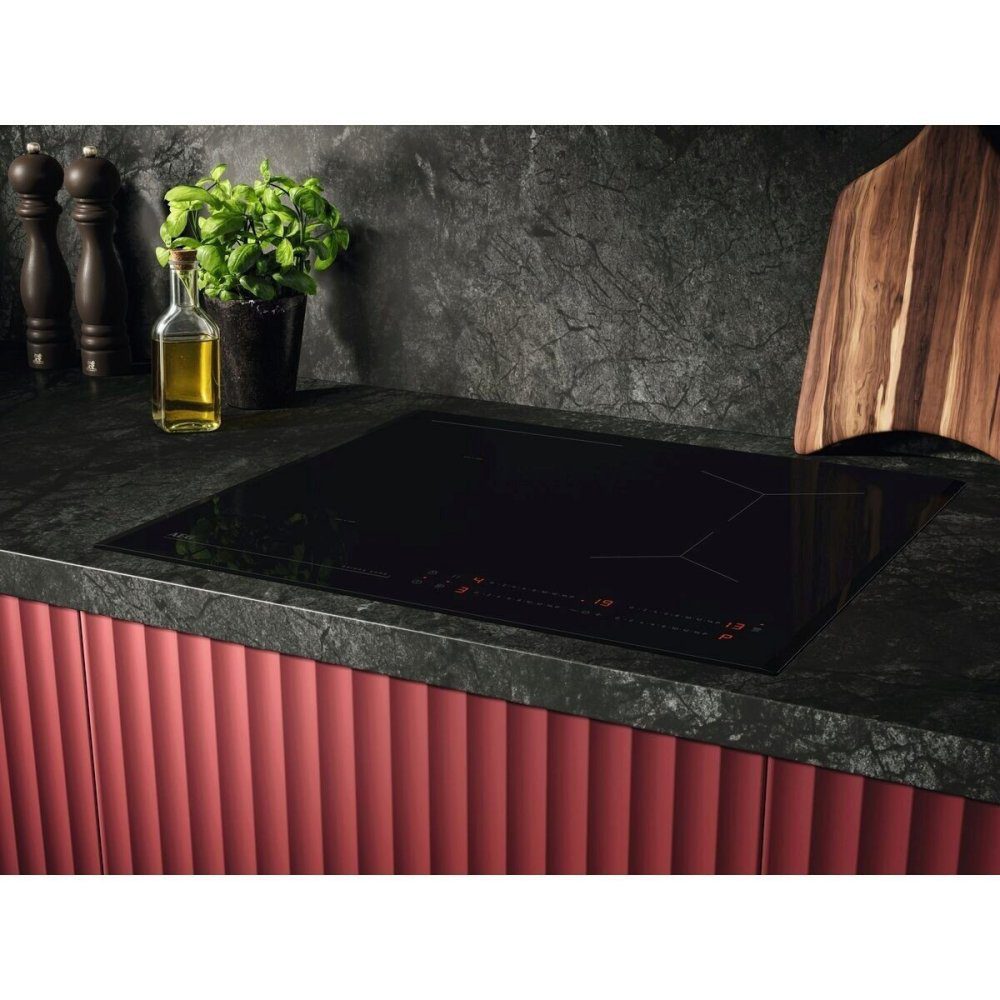 AEG 59cm Series 6000 4 Zone MaxiSense Induction Hob TO64IB00FB – BLACK.