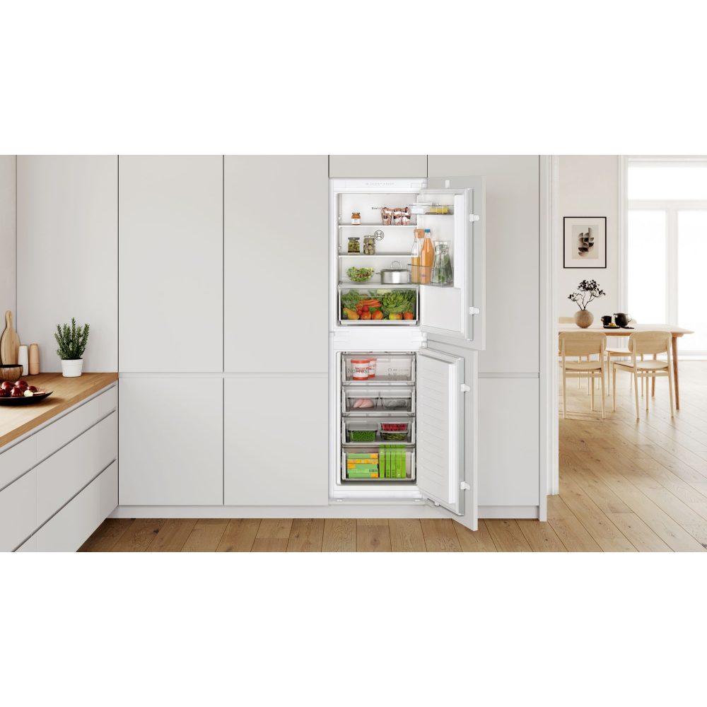 Bosch 177cm Series 2 Integrated 50/50 Frost Free Fridge Freezer KIN85NSE0G
