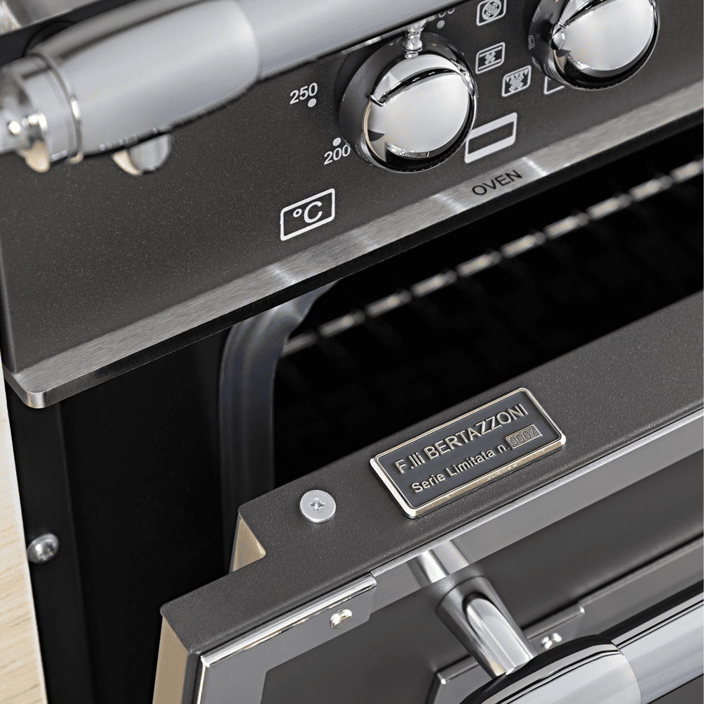 Bertazzoni 90cm Heritage Dual Fuel Range Cooker HER96L1ENET – BLACK