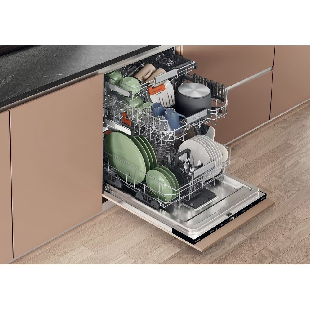 Hotpoint 60cm Fully Integrated Dishwasher H8IA115M4TUSUK