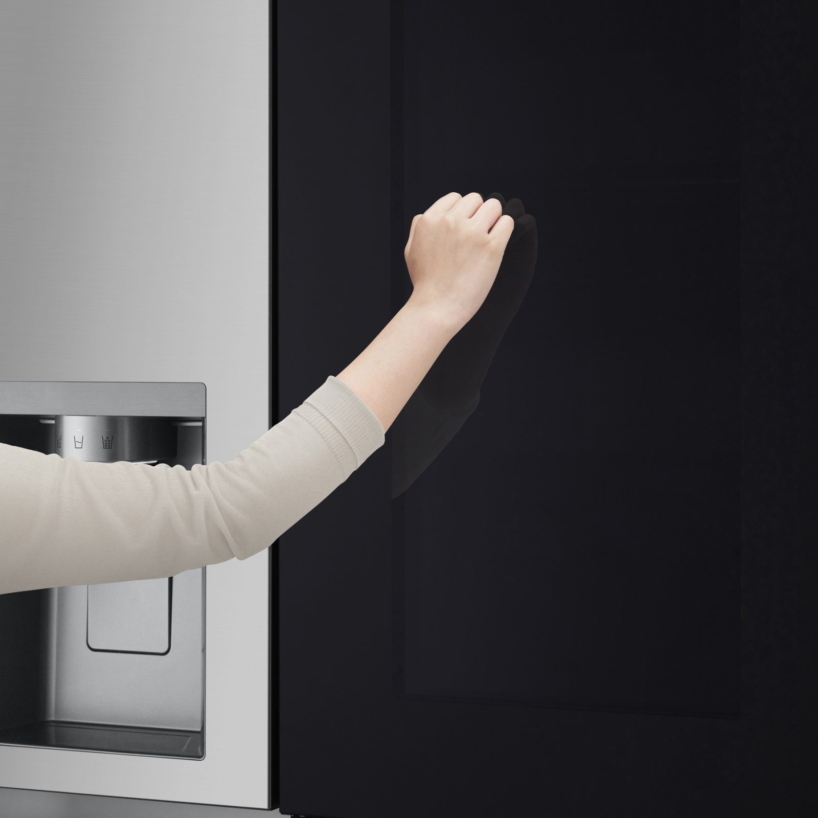 LG Instaview Door In Door American Fridge Freezer With Ice + Water Non Plumbed GSXE81PYBE – Silver