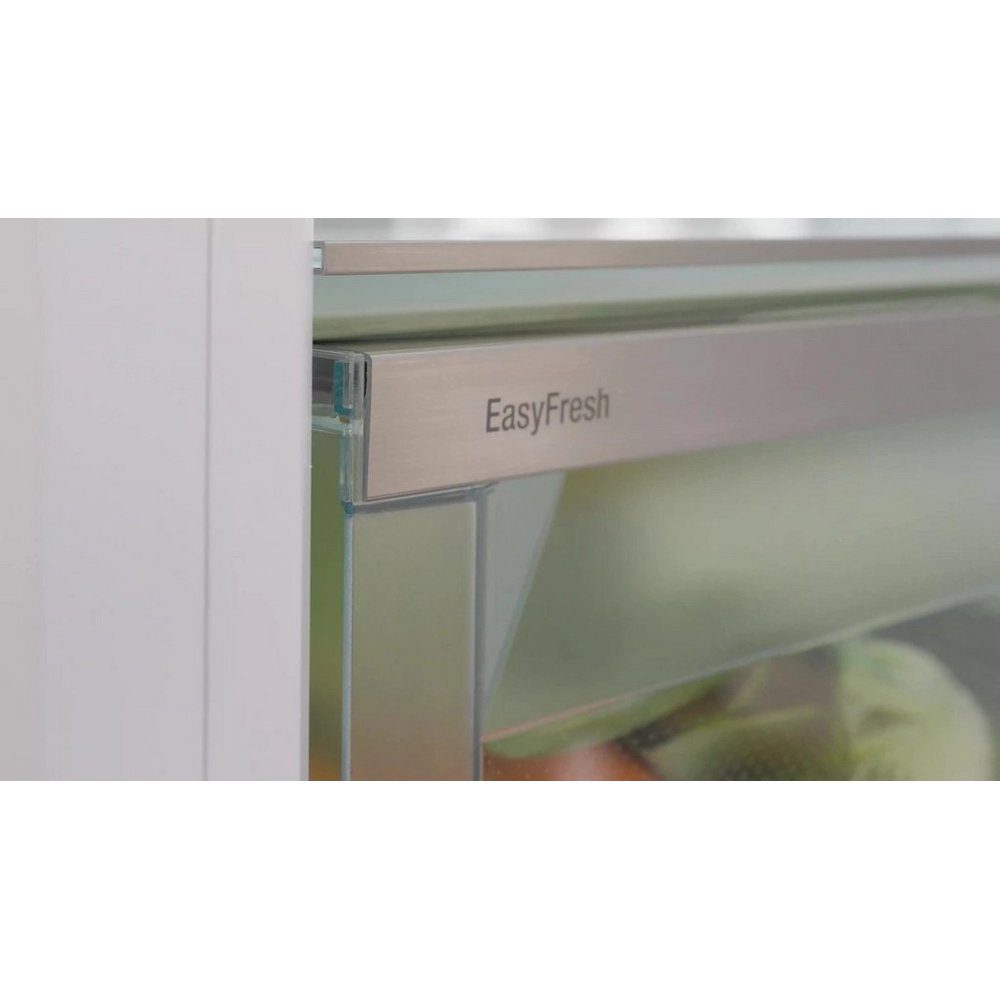 Liebherr 60cm Frost Free Fridge Freezer CNSDC5203 – Silver