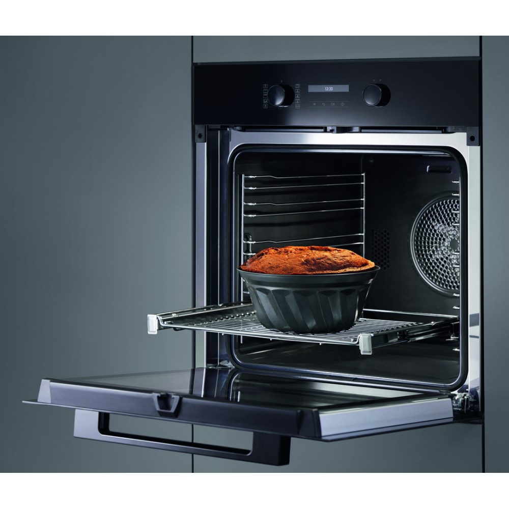 Miele Discovery Built In Pyrolytic Single Oven H2766-1BP – Black