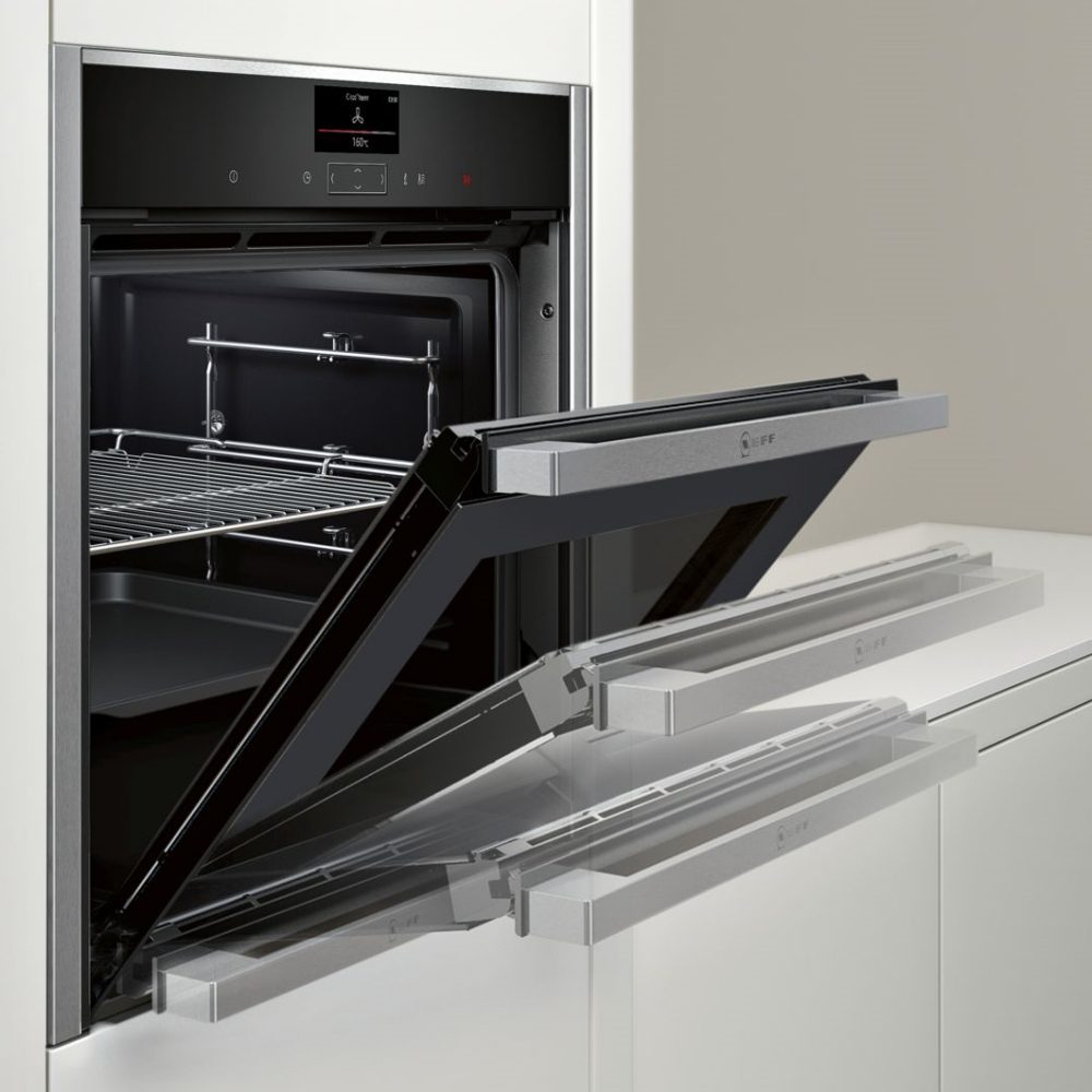 Neff N90 Slide & Hide Pyrolytic Single Oven B57CS24H0B – STAINLESS STEEL