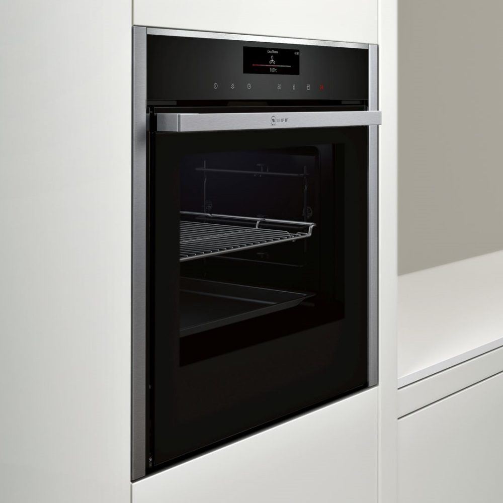 Neff N90 Slide & Hide Pyrolytic VarioSteam Single Oven B58VT68H0B – STAINLESS STEEL
