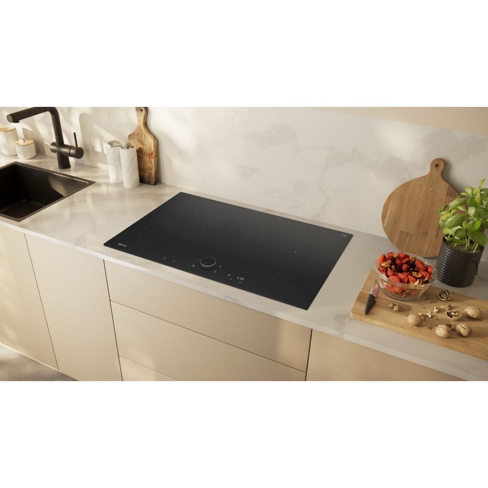 Neff 80cm 5 Zone FlexInduction Hob T68FUV4L0 – Black