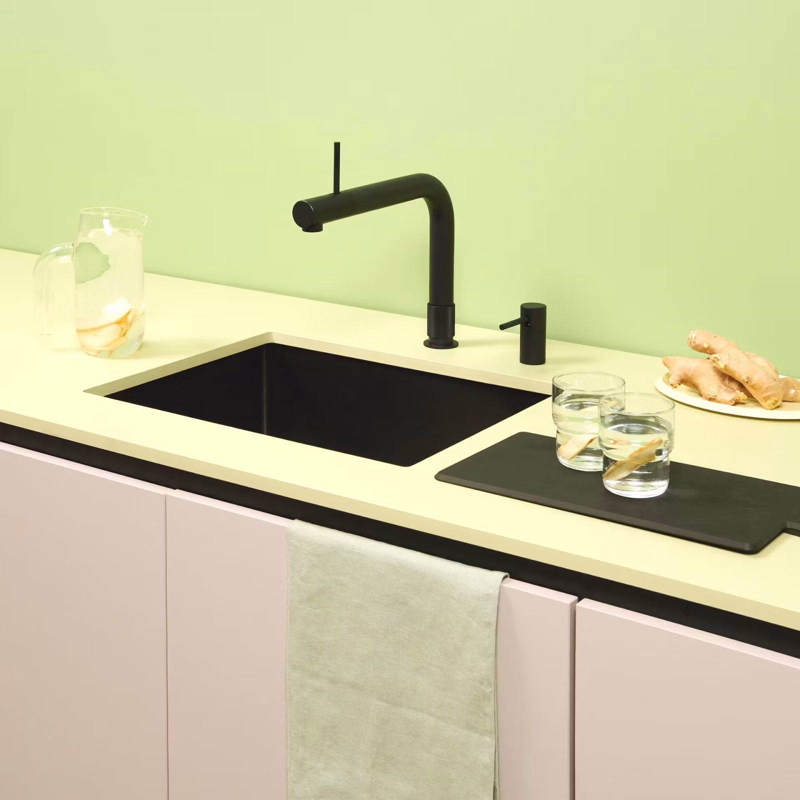 COMBI 2.2 FRONT BLK KIT