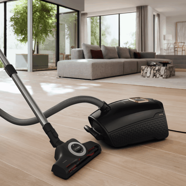 Cylinder Vacuum Cleaners